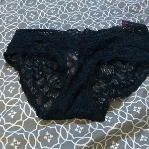 New lace panty 🖤